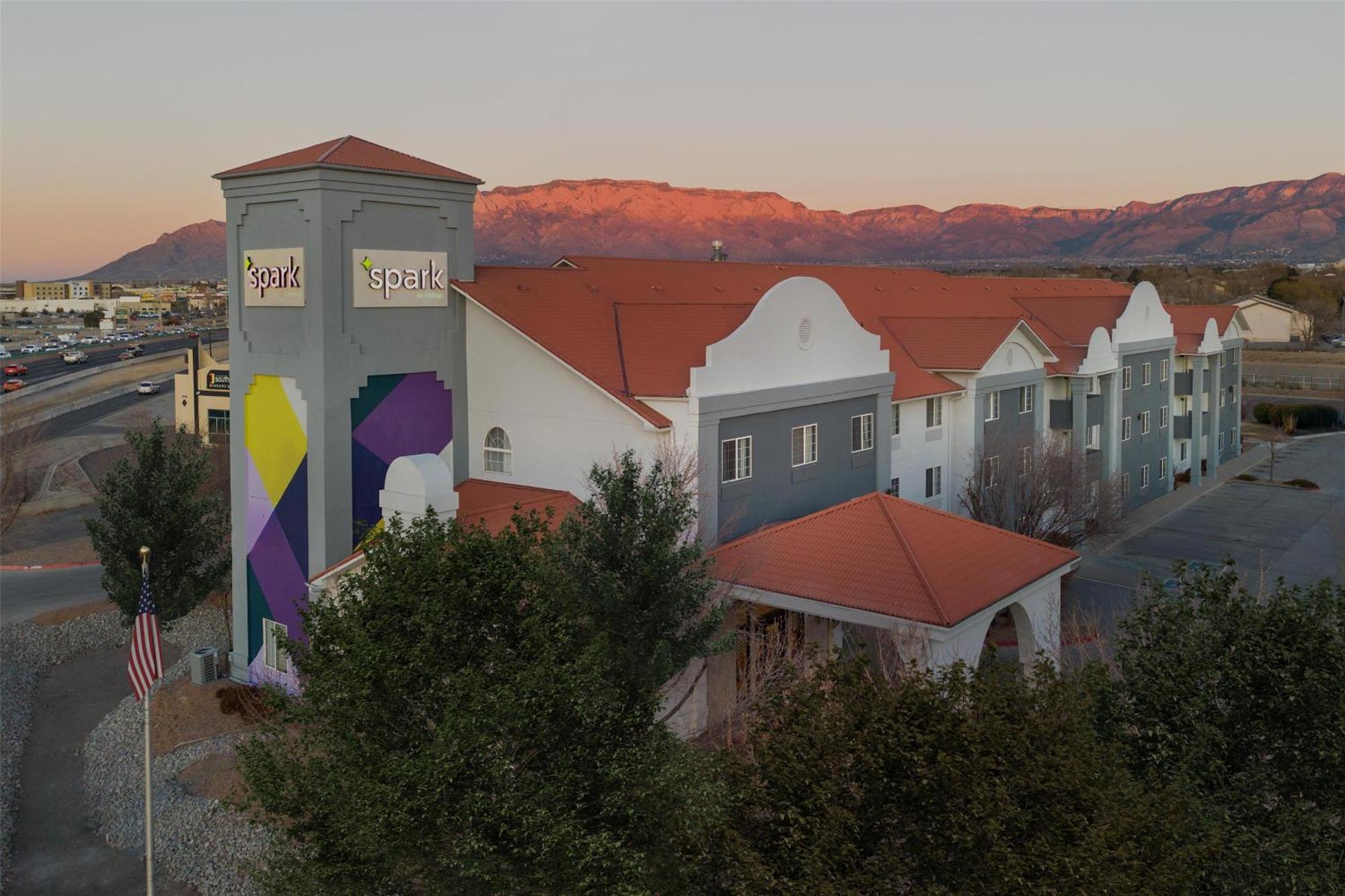 Spark By Hilton Albuquerque North I-25 Εξωτερικό φωτογραφία